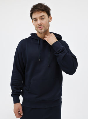 Navy|Dylan is 5’11” and wearing a size L