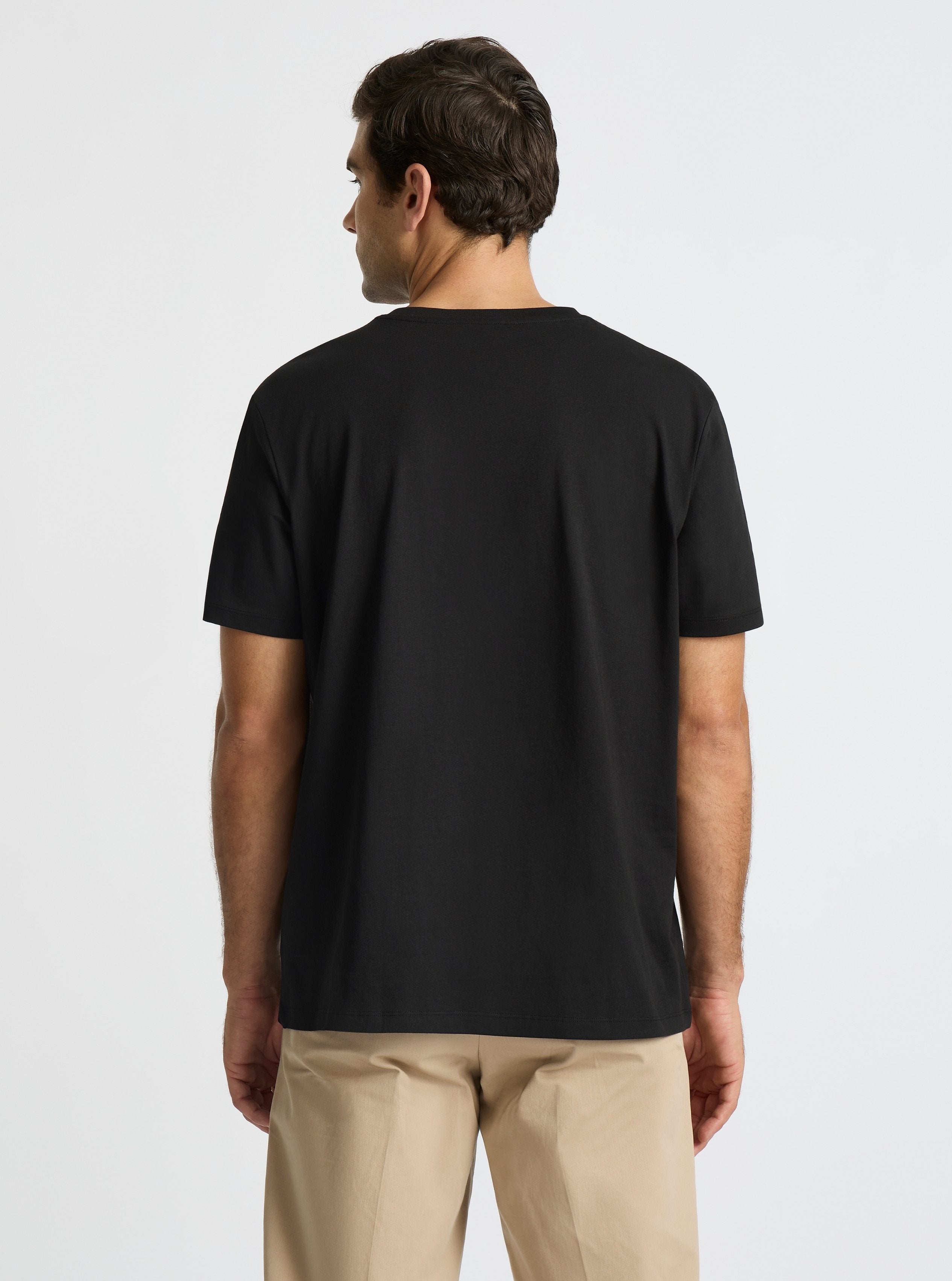 Black|Supima® Mercerised Crew Tee for men – premium soft cotton t-shirt|Jack is 6’2” and wearing a size L